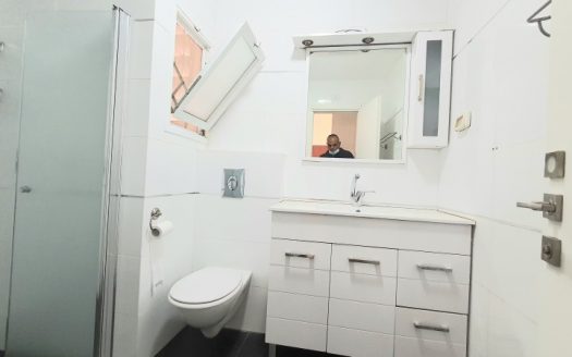 קונים 4 חד' מקבלים 5 חד' ומרפסת נוספת !!